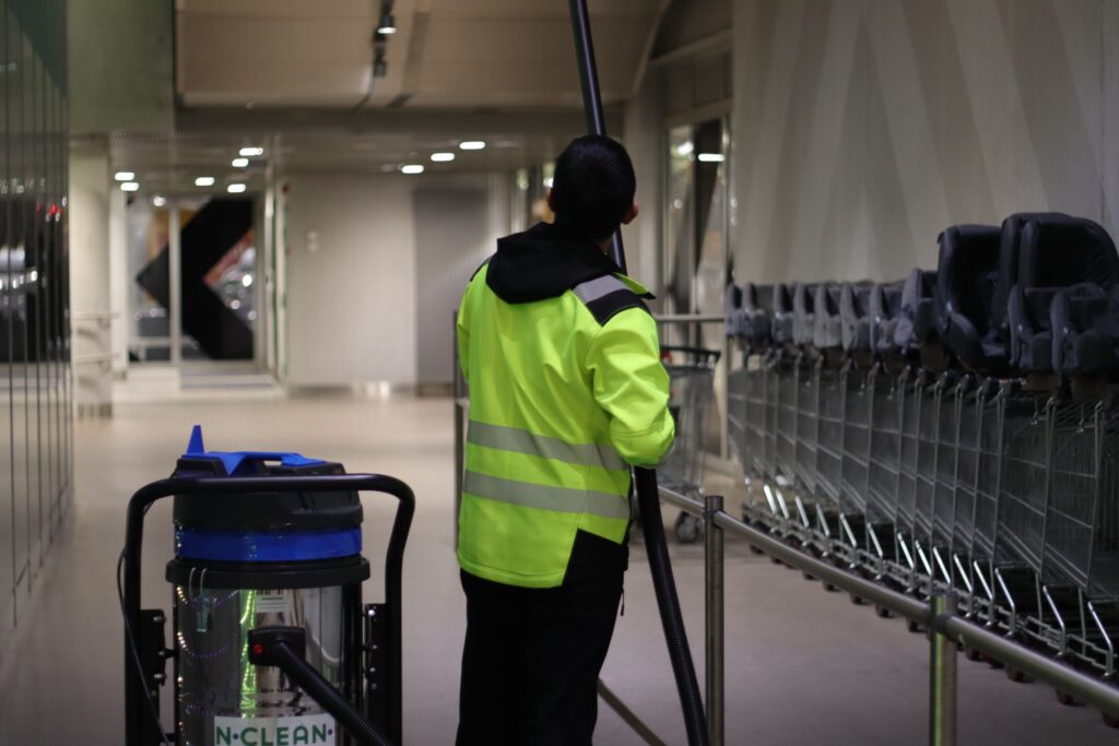 10 merkkiä, että on aika kilpailuttaa siivouspalvelu