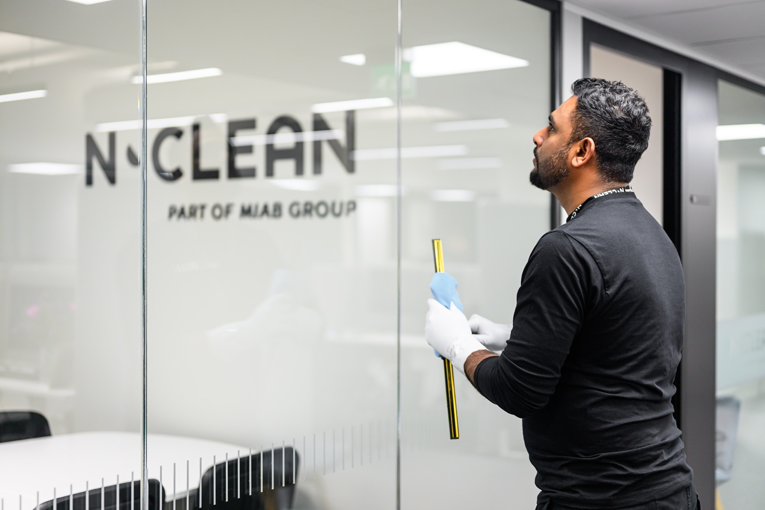 Siivouspalvelut yrityksille | N-Clean Oy