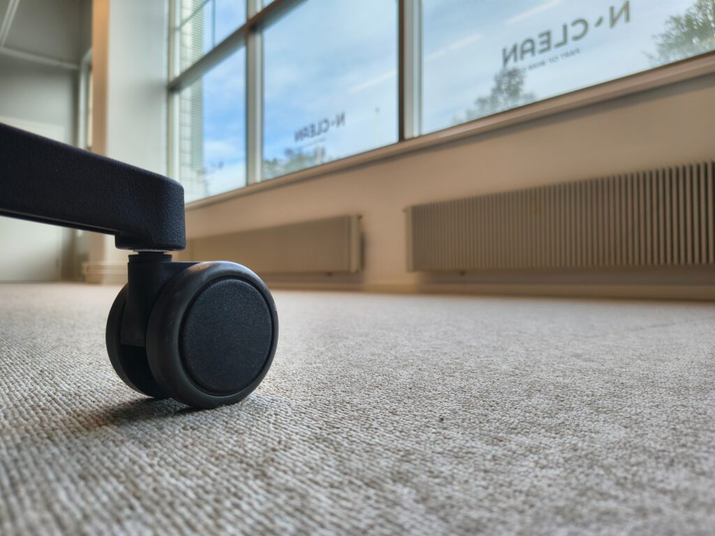 kokolattiamattojen puhdistus